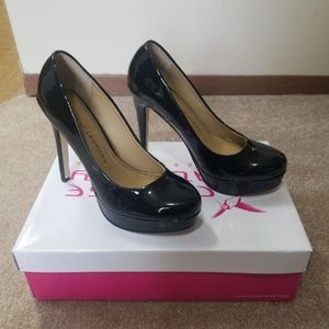 Chinese Laundry shoes